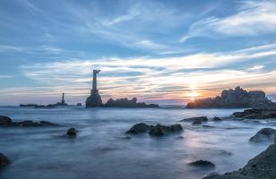 Coucher de soleil et nuages - lieux à visiter en bretagne